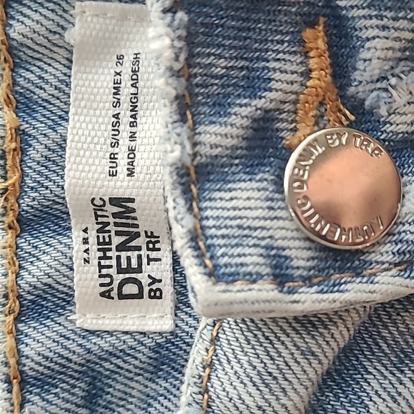 Zara Denim distressed mini skirt size S - Picture 2 of 4